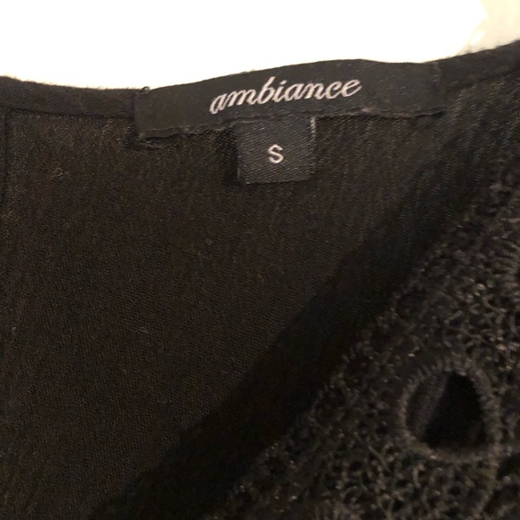 Woman’s romper - Picture 2 of 2